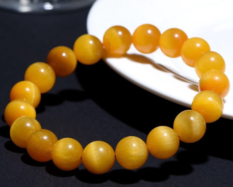 Bracelet for men – crystal tiger eye beads for success, energy, and focus
