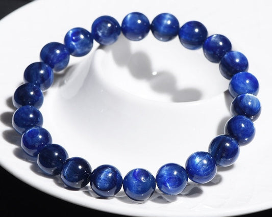 Bracelet with crystal beads – kyanite stone for tranquility and emotional balance