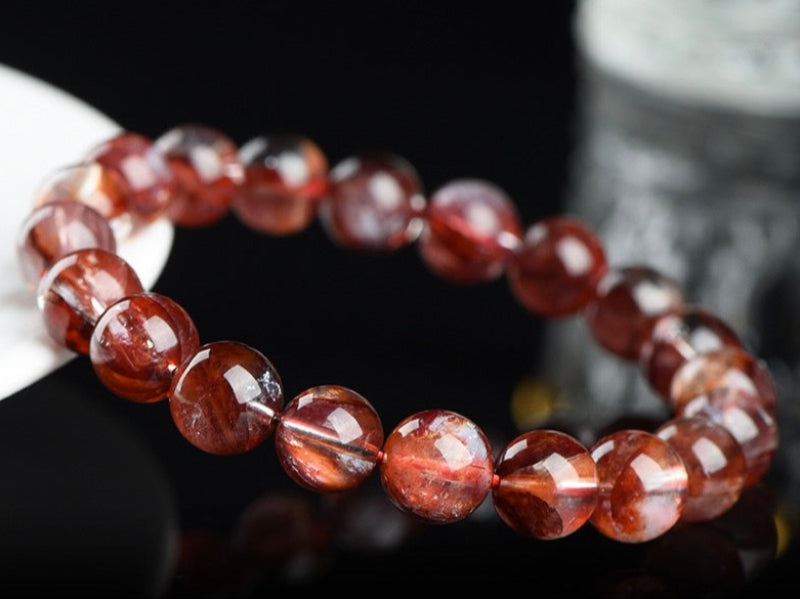 Bracelet with crystal beads – red hematoid quartz for spiritual protection and motivation