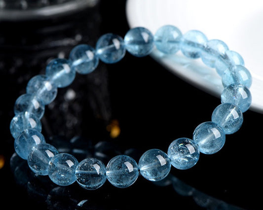 Crystal bracelet for focus – natural blue topaz for energy and positivity