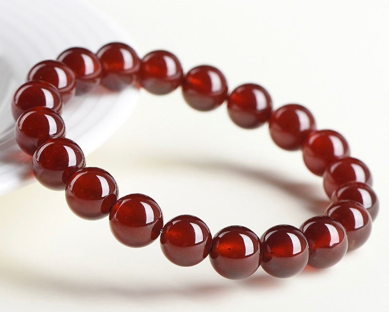 Crystal bracelet for motivation – garnet crystal for drive, passion, and ambition