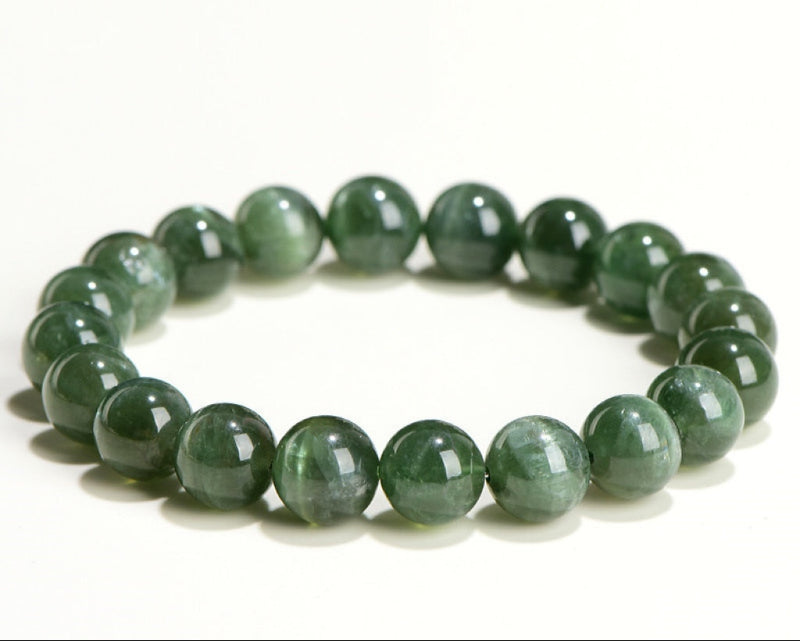 Green Apatite beaded bracelet – natural crystal for anxiety relief, creativity, and emotional healing