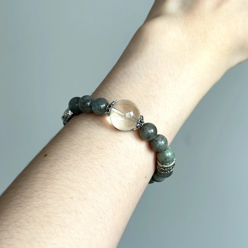 Energy crystal bracelet featuring Phantom Quartz – enhances emotional balance, intuitive clarity, and grounding energy.