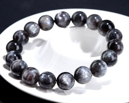 Healing crystal bracelet featuring Skeletal Quartz for manifestation and meditation