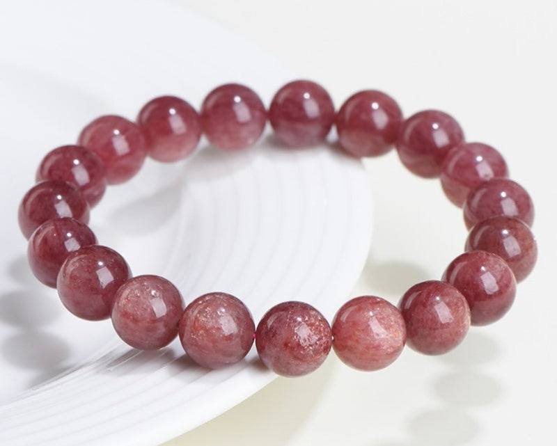 Healing beaded bracelet for women – made with Starlight Strawberry Quartz for love and emotional strength