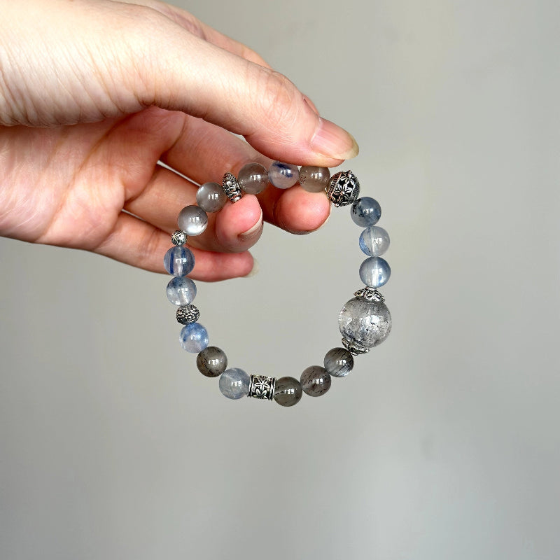 Crystal beaded bracelet featuring Herkimer Diamond – great for focus and clarity, handmade healing jewelry for women.