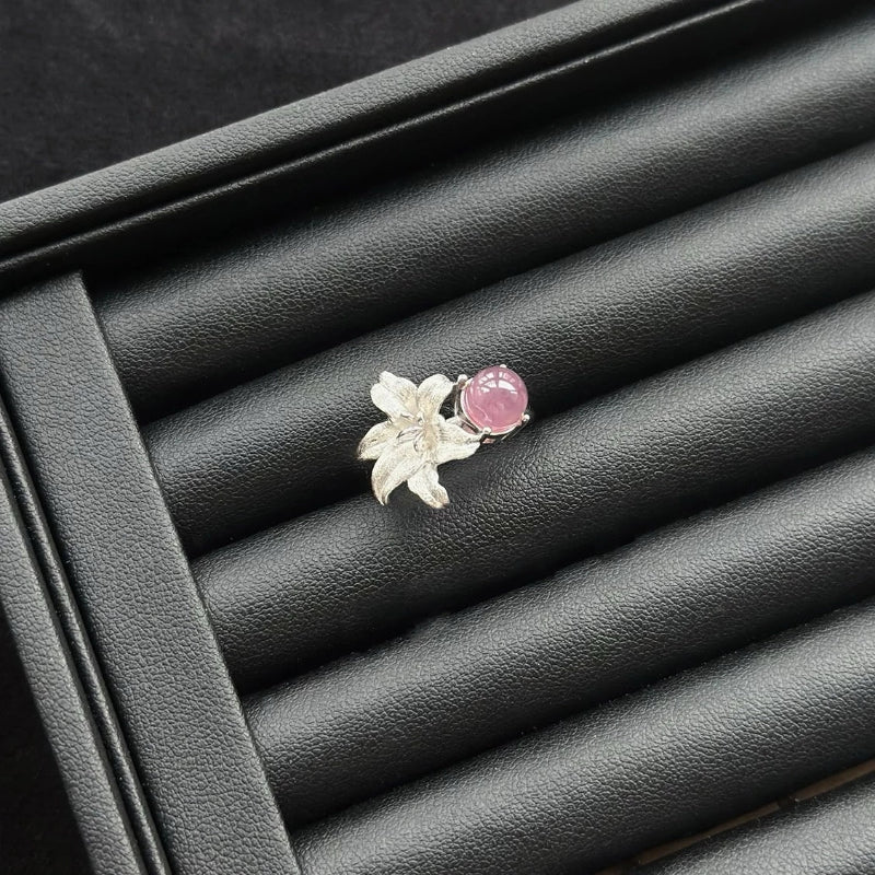 Madagascar rose quartz ring with sterling silver lily design, crystal ring for love, self-love and emotional healing