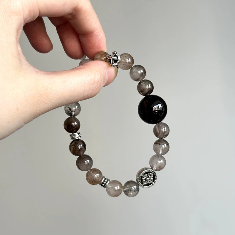 Smoky Quartz crystal bracelet for grounding and healing – perfect for protection and emotional balance.