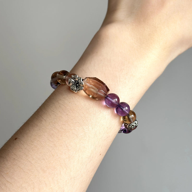 Elegant beaded bracelet with Ametrine – handmade crystal jewelry for clarity, balance, and emotional uplift.