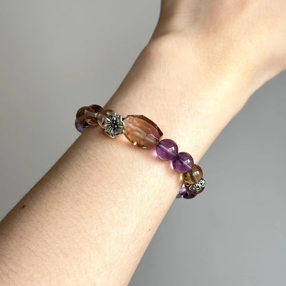 Elegant beaded bracelet with Ametrine – handmade crystal jewelry for clarity, balance, and emotional uplift.