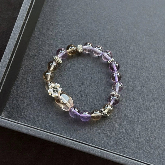 Healing crystal bracelet featuring Ametrine – supports balance of mind and spirit, ideal for clarity, intuition, and emotional harmony.