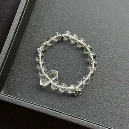 Healing crystal bracelet featuring Green Phantom and Clear Quartz – ideal for spiritual growth, clarity, and energy alignment.