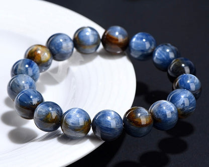 Kyanite energy bracelet – crystals for protection, focus, and chakra alignment